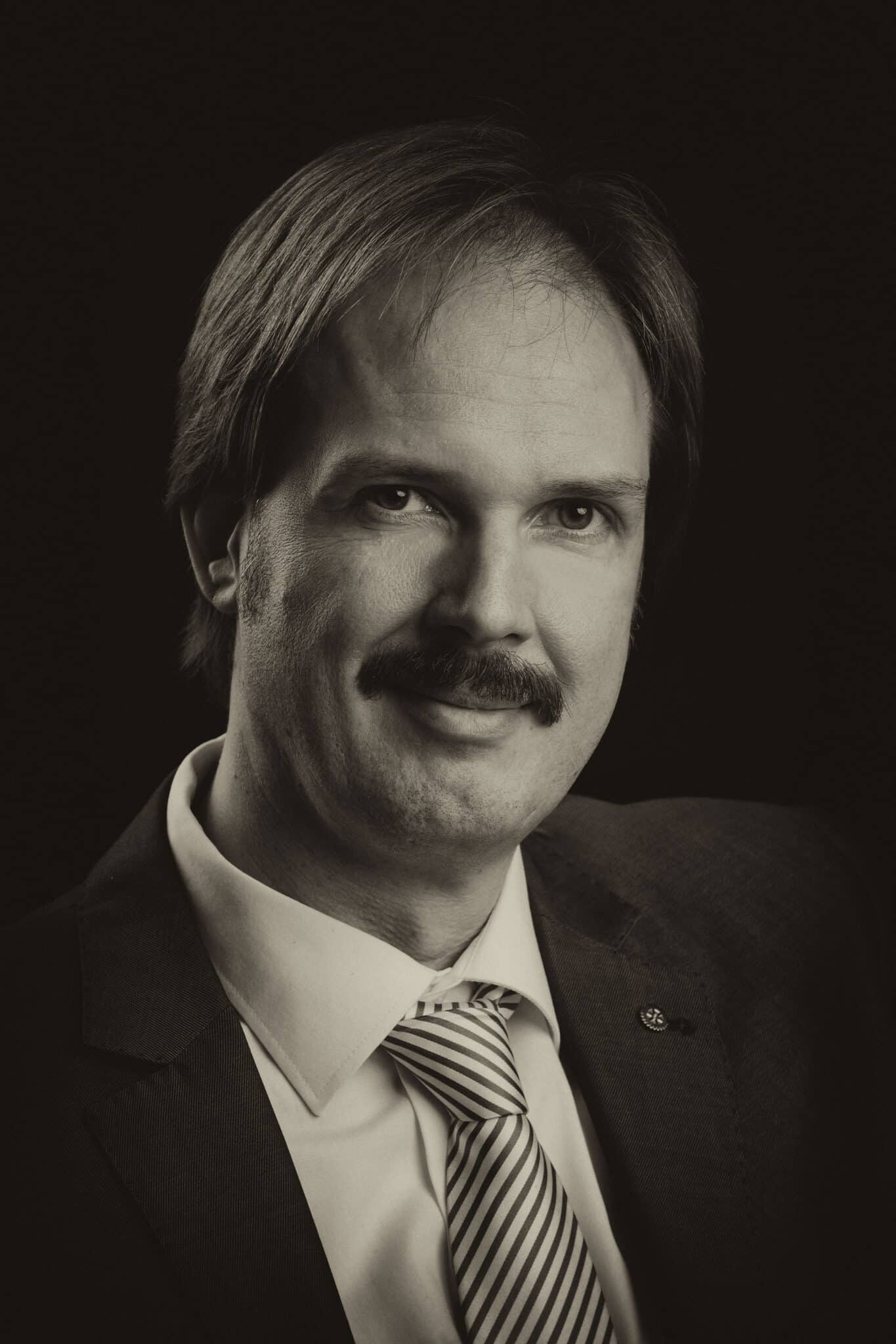 Dr. Jochen Groppe